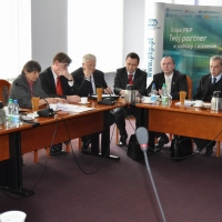 2010-03-25 - zespol_trojstronny